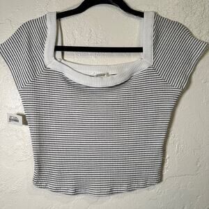 NWT Bozzolo Size Large Ribbed Knit Crop Tee Square Neck Cap Sleeves Coastal